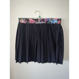 Johnny Was Bee Active Womens Large Skort Skirt Floral Pleated Black Golf New